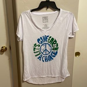 Give the earth a chance T-shirt